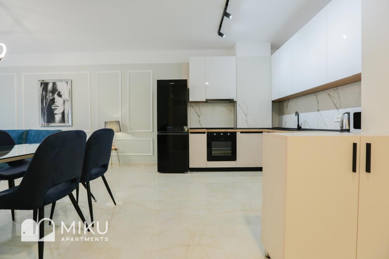 Miku Apartment - Vibrant 1Bd Apartment At Olympic Residence Tirana Eksteriør billede